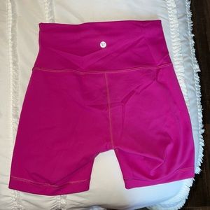 Lululemon Wunder train shorts